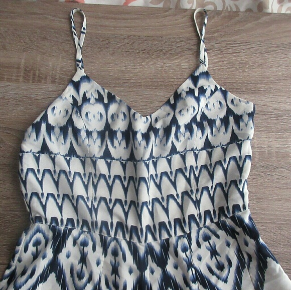 Romper - Picture 2 of 3